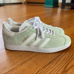 ADIDAS MINT GAZELLE SNEAKERS SIZE 8